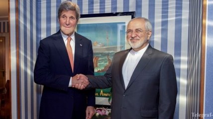 Керри с главой МИД Ирана обсудил облегчение санкций против Тегерана