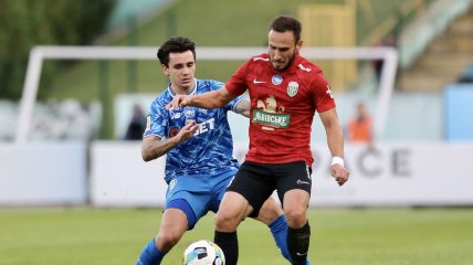 "Динамо" - "Карпаты"