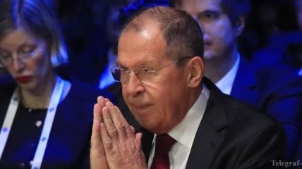 Откажитесь от "имперских замашек": Лавров призывает Запад снять санкции с РФ