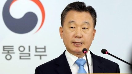 Побег заместителя посла КНДР: в Южной Корее опасаются провокаций