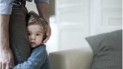 10 способов успокоить ребенка с аутизмом во время истерики