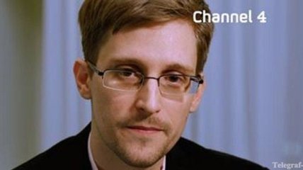 Обаму попросили помиловать Сноудена 
