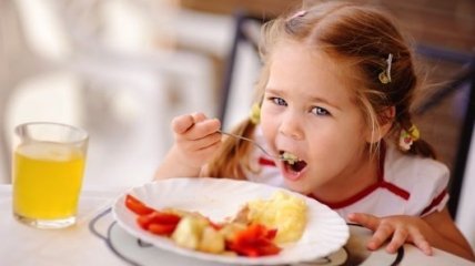 О чем говорят мамы: детский завтрак и «ссобойки» в школу