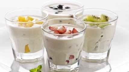 Диетологи предупреждают об опасности обезжиренных йогуртов