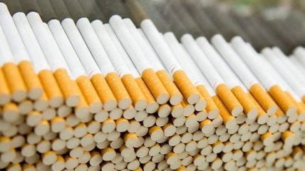 В Польше задержали украинцев, работавших на нелегальном производстве сигарет