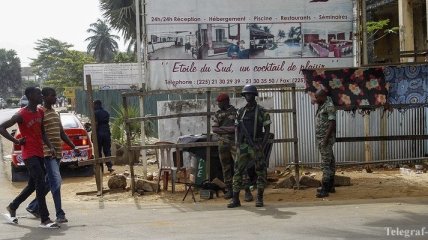 На курорт на западе Африки напали террористы, есть жертвы