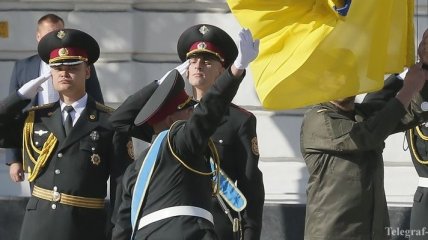 Украина будет отмечать День защитника под лозунгом "Сила непокоренных"