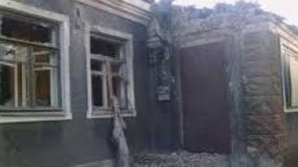 В Золотом обстрелом со стороны боевиков повреждены девять жилых домов