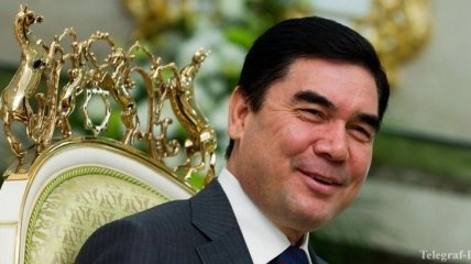Президент Туркменистана вместе со своим внуком зачитал рэп (Видео)