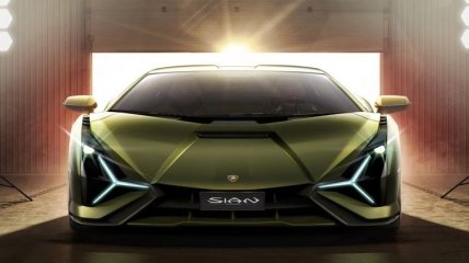 Первый гибридный автомобиль от Lamborghini раскуплен еще до официальной премьеры