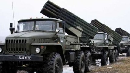 Разведка: В Иловайск прибыло 20 танков и 5 "Градов"