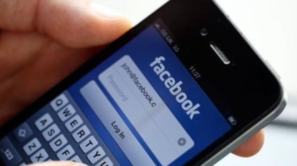 Facebook запустил мессенджер для делового общения