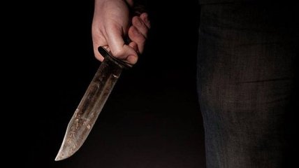На Донбассе подросток ранил ножом мужчину
