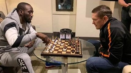 Усик рассказал о шахматной партии с лучшим боксером мира