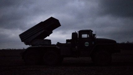 Украина начала 3-й этап отвода тяжелого вооружения