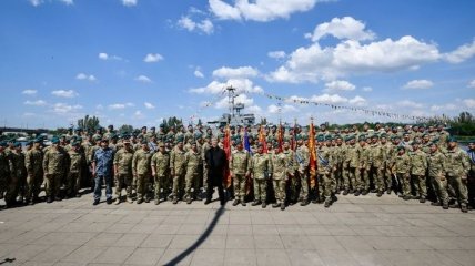 В Украине построят 200 новых общежитий для военнослужащих