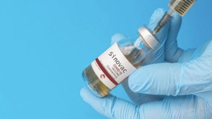 Счет пошел на часы: названа дата поставки китайской вакцины против коронавируса в Украину
