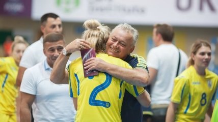 Яркие эмоции, красивые девушки и невероятный футзал: первый матч Украины в отборе на Евро 2019 (Фото)