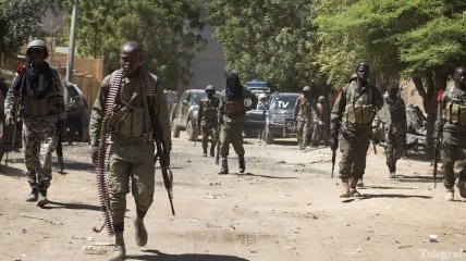 В Западной Африке боевики совершили нападение на курорт класса люкс