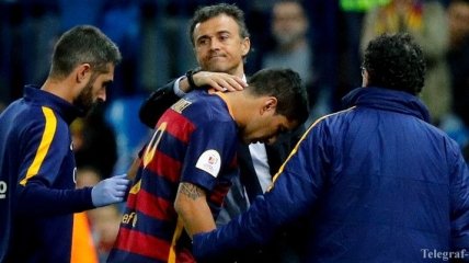 "Барселона" подтвердила травму Суареса