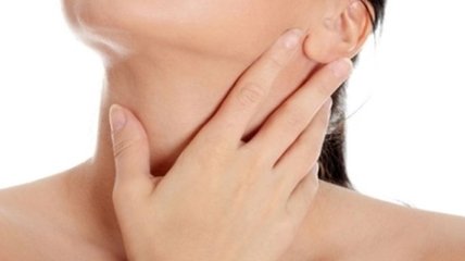 Первые симптомы заболевания щитовидной железы
