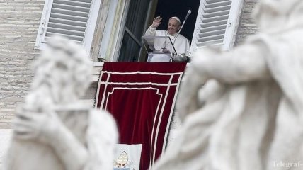 Папа Римський уперше за кілька днів вийшов до парафіян