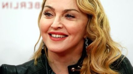 Поп-королева Мадонна ищет бойфренда в сети