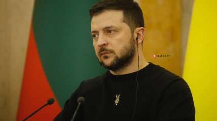 Більшість українців назвали Зеленського політиком року – хто ще у першій п’ятірці