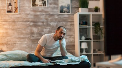 Такий чоловік просто сидить на місці