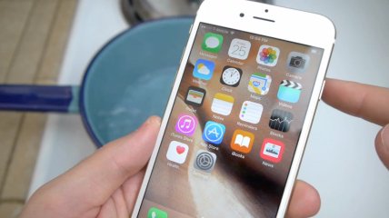 Американец сварил iPhone 6s в кипящей воде