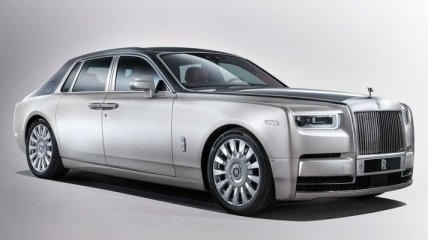 Rolls-Royce презентовал Phantom нового поколения (Фото)