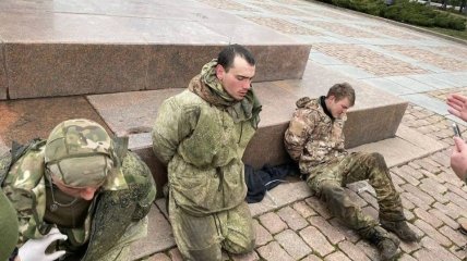 Військовополонені Росії повинні викладати відео своїх допитів у своїх акаунтах — експерт