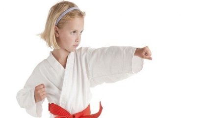 Базовые правила самозащиты, которые должна знать ваша дочь