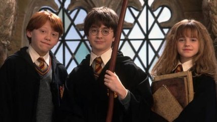 "У нас есть кое-что для вас": знаменитости будут читать "Гарри Поттера" на карантине