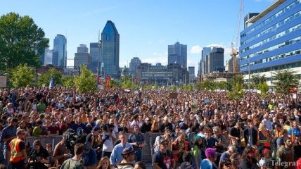 Сотни тысяч канадцев во главе с Гретой Тунберг вышли на экодемонстрации (Фото)