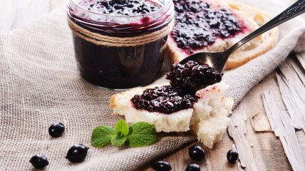 Варення з йошти (відео)