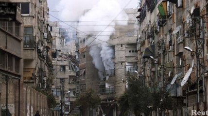 Правительство Сирии наносит авиаудары по населению  (обновление)