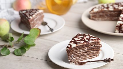 Млинецевий торт виходить ще ніжнішим за звичайний