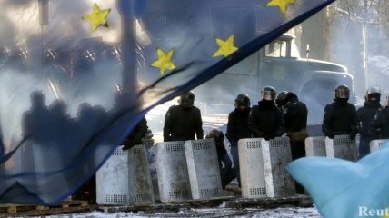 США проводят консультации с ЕС по поводу Украины 