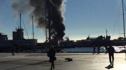В Ялте возник пожар на пассажирском теплоходе