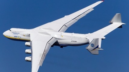 Ан-225 "Мрія" в польоті
