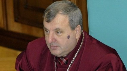 Вячеслав Овчаренко избран Председателем Конституционного Суда   