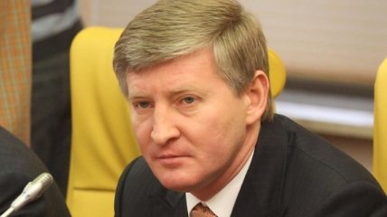 СМИ рассказали, как Ахметов перед выборами атакует Медведчука с помощью "Нацкорпуса"