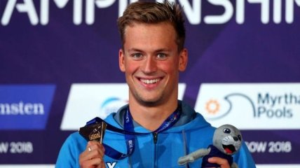 Украинский пловец Романчук завоевал золото на турнире в Бельгии