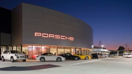 Porsche прекратила продажу в Европе 