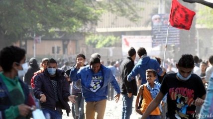 Во время новых беспорядков в центре Каира пострадали десятки людей