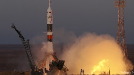 Ракета "Союз" с новым экипажем отправилась к МКС 