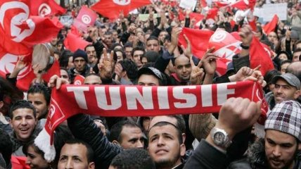 В Тунисе происходят массовые протесты 