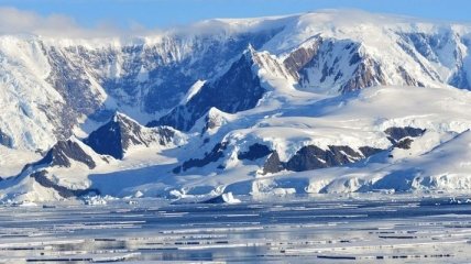 Ученые назвали возможную причину таяния ледников в Антарктиде