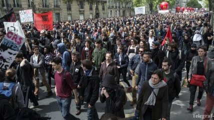 Французы снова вышли на "трудовой майдан"